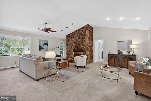 13821 ESWORTHY RD, Darnestown, MD 20874