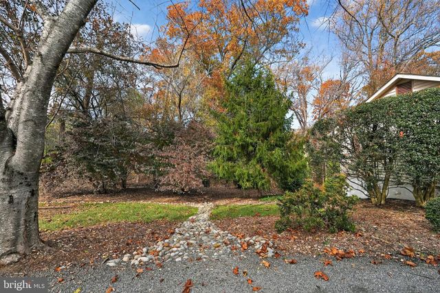 13821 ESWORTHY RD, Darnestown, MD 20874
