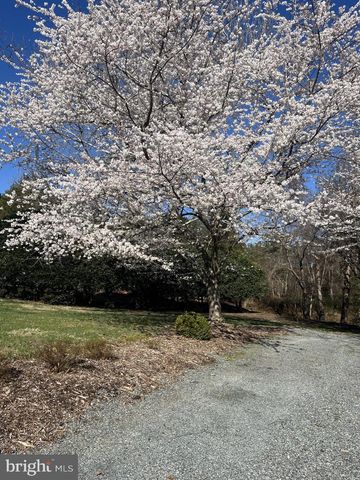 13821 ESWORTHY RD, Darnestown, MD 20874