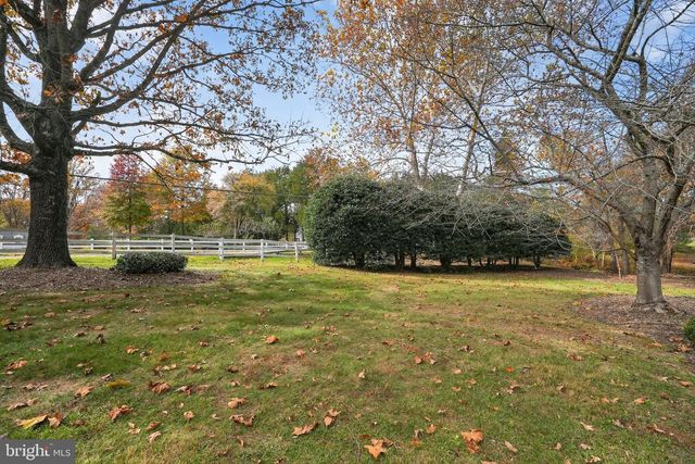 13821 ESWORTHY RD, Darnestown, MD 20874