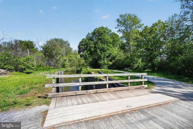 13821 ESWORTHY RD, Darnestown, MD 20874