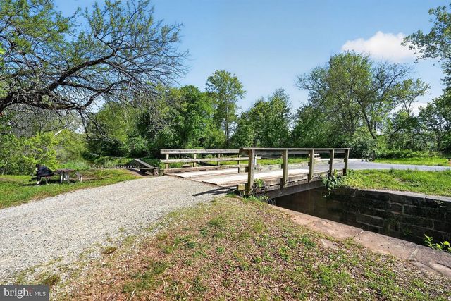 13821 ESWORTHY RD, Darnestown, MD 20874