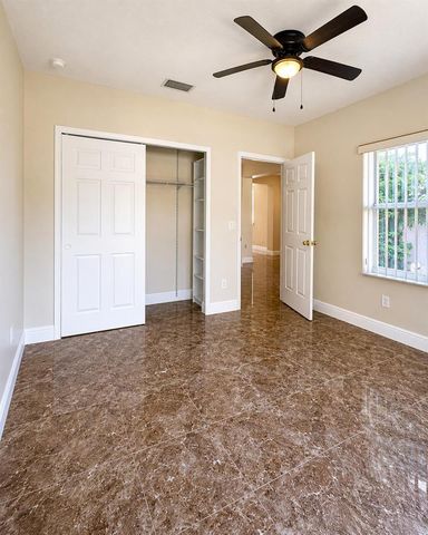 1448 Derby Glen Drive, Orlando, FL 32837