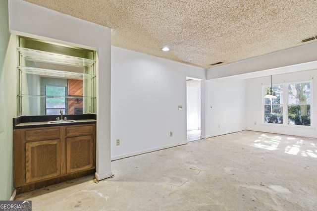 1980 Variations Drive NE, Atlanta, GA 30329