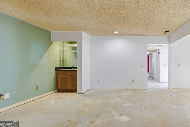 1980 Variations Drive NE, Atlanta, GA 30329