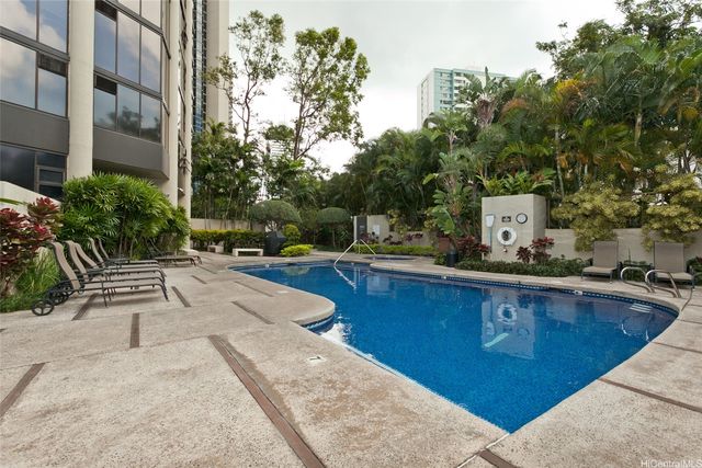 60 N Beretania Street 3405, Honolulu, HI 96817