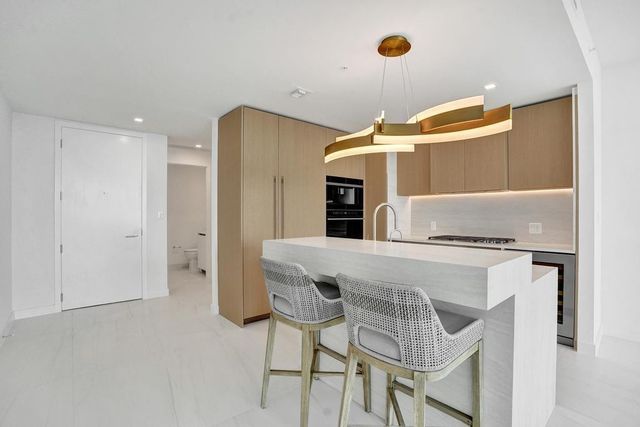 900 N Ocean Boulevard 1405, Pompano Beach, FL 33062