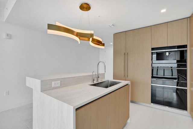 900 N Ocean Boulevard 1405, Pompano Beach, FL 33062