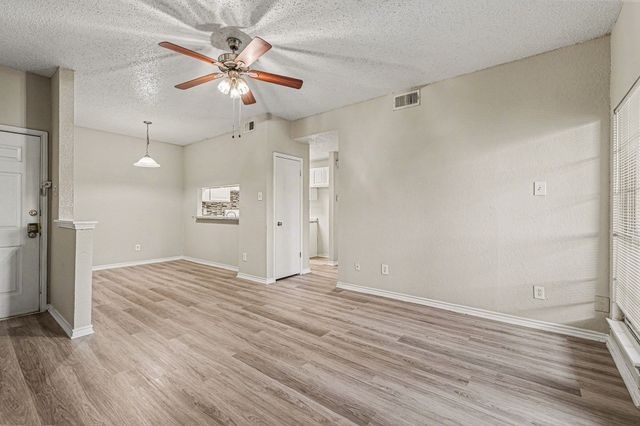 3607 W Northgate Drive 113, Irving, TX 75062