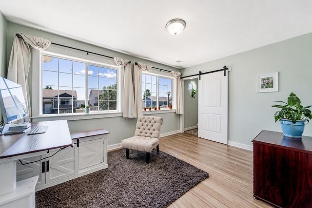 727 E Carrie Dr, Medical Lake, WA 99022