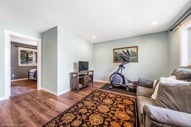727 E Carrie Dr, Medical Lake, WA 99022