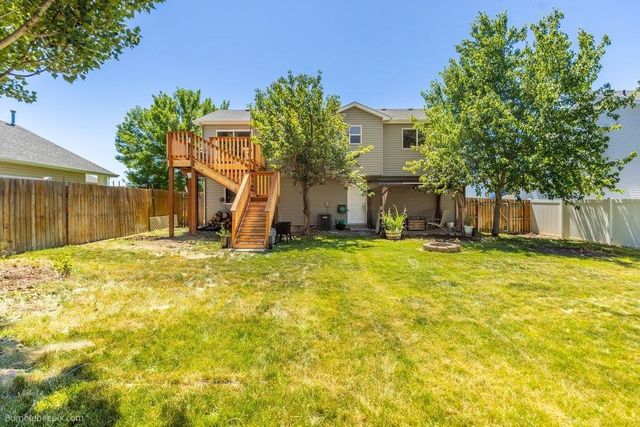 727 E Carrie Dr, Medical Lake, WA 99022