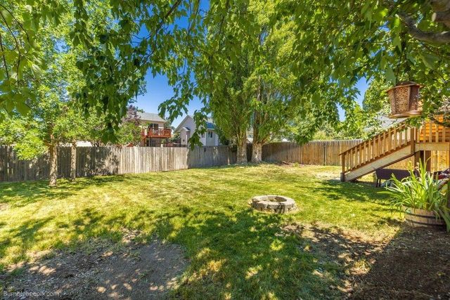 727 E Carrie Dr, Medical Lake, WA 99022