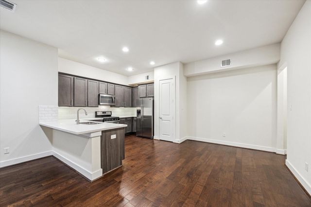 8812 Hollister Pine Court, Houston, TX 77080