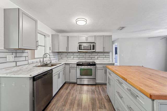 4364 N Mary Circle, Palm Beach Gardens, FL 33410