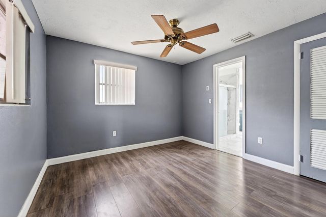 4364 N Mary Circle, Palm Beach Gardens, FL 33410