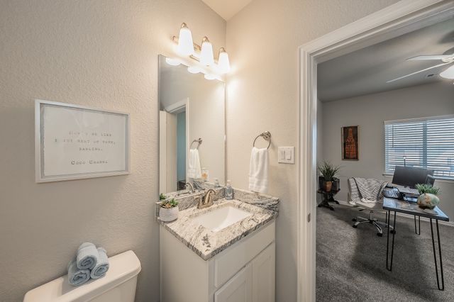 1201 Summerset Lane, Burleson, TX 76028