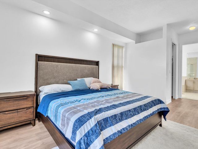 3715 Starboard Avenue, Cooper City, FL 33026