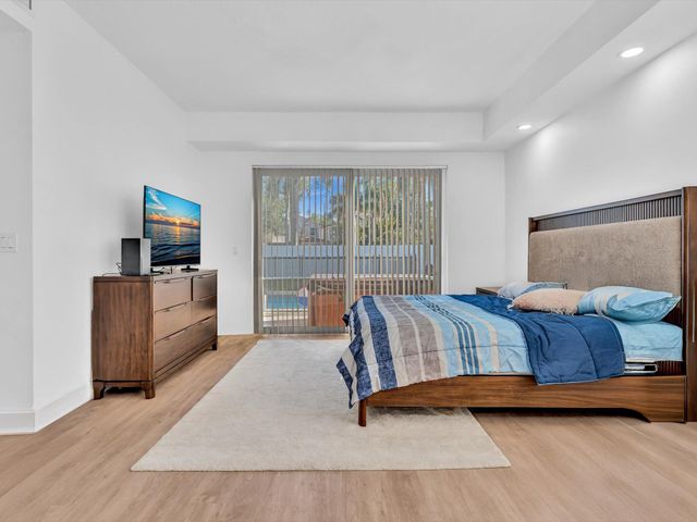 3715 Starboard Avenue, Cooper City, FL 33026