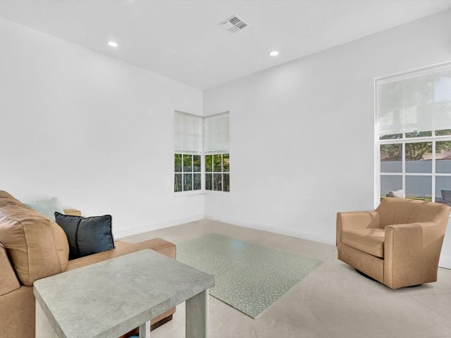 3715 Starboard Avenue, Cooper City, FL 33026