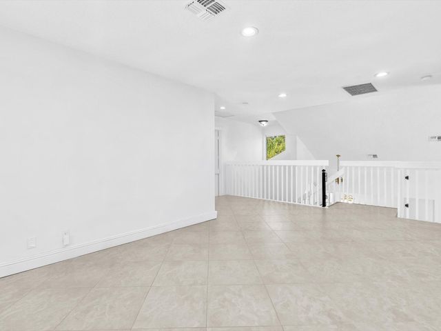 3715 Starboard Avenue, Cooper City, FL 33026