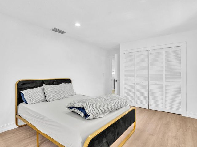 3715 Starboard Avenue, Cooper City, FL 33026