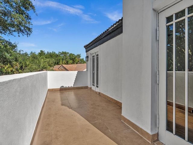 3715 Starboard Avenue, Cooper City, FL 33026