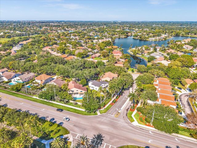 3715 Starboard Avenue, Cooper City, FL 33026