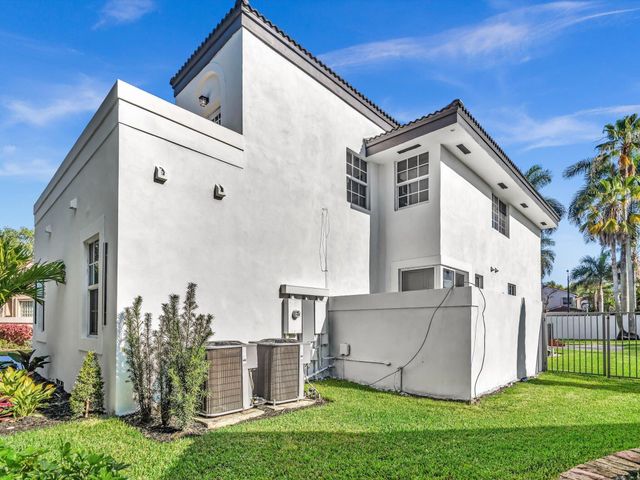 3715 Starboard Avenue, Cooper City, FL 33026