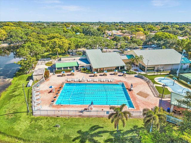 3715 Starboard Avenue, Cooper City, FL 33026