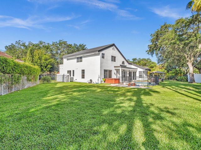 3715 Starboard Avenue, Cooper City, FL 33026