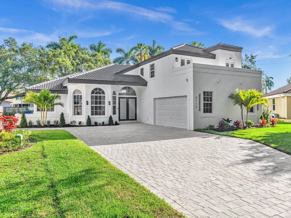 3715 Starboard Avenue, Cooper City, FL 33026