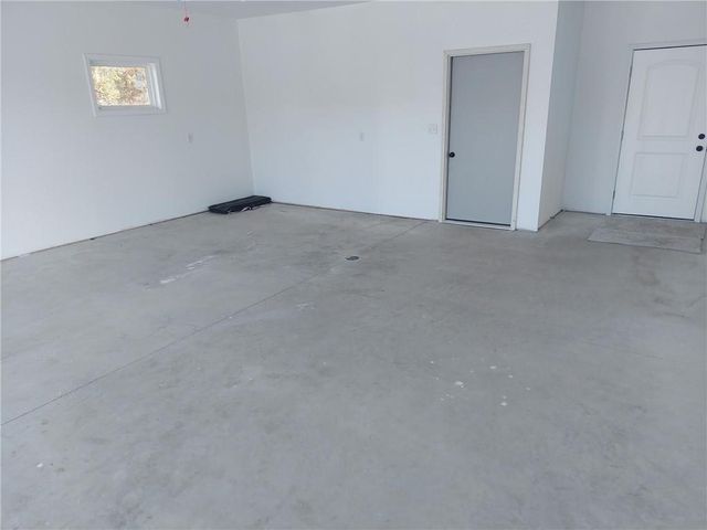 315 NE 51st Road, Warrensburg, MO 64093