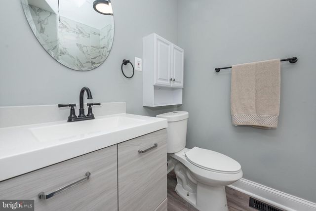 5513 MINNOKA AVE, Baltimore, MD 21215