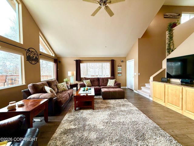 3330 S Lake View Loop, Big Lake, AK 99652
