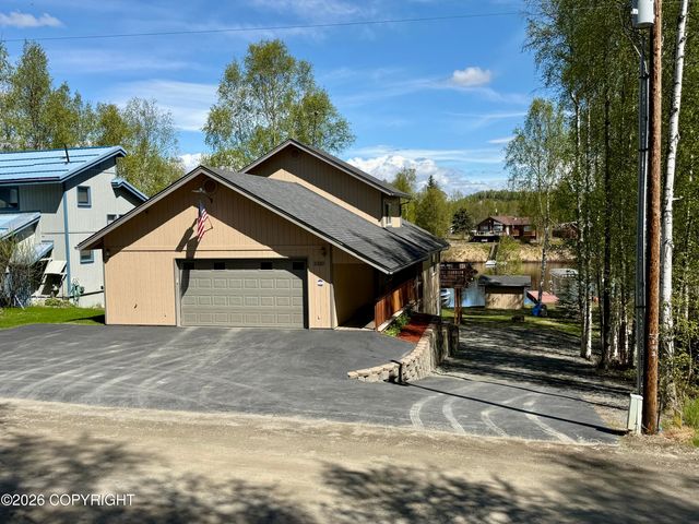 3330 S Lake View Loop, Big Lake, AK 99652