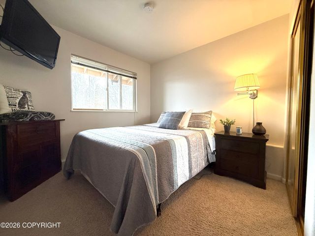 3330 S Lake View Loop, Big Lake, AK 99652