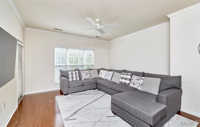 1251 Strassner Drive 2403, Brentwood, MO 63144