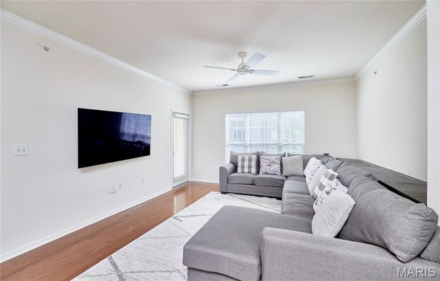 1251 Strassner Drive 2403, Brentwood, MO 63144
