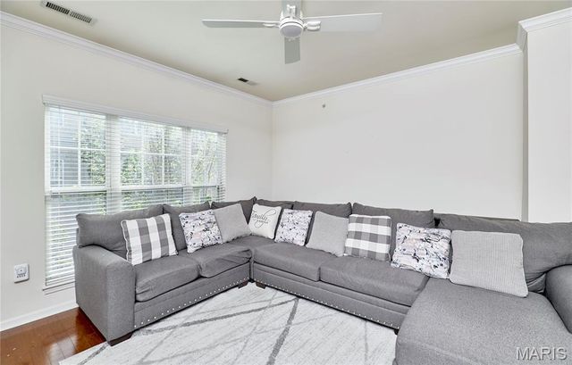 1251 Strassner Drive 2403, Brentwood, MO 63144