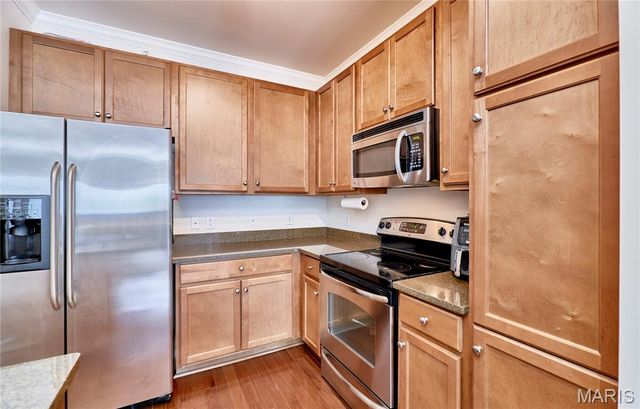 1251 Strassner Drive 2403, Brentwood, MO 63144
