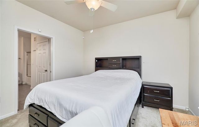 1251 Strassner Drive 2403, Brentwood, MO 63144
