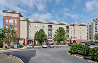 1251 Strassner Drive 2403, Brentwood, MO 63144