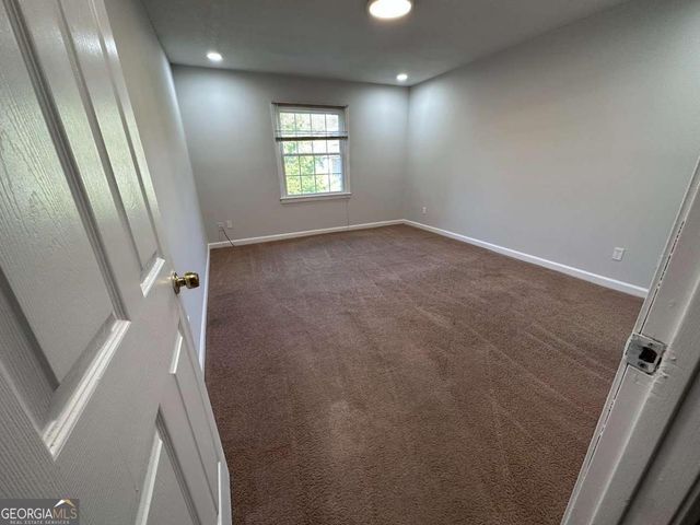 184 Rue Fontaine, Lithonia, GA 30038