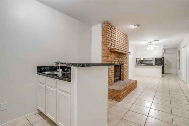 4817 Fletcher Avenue, Fort Worth, TX 76107