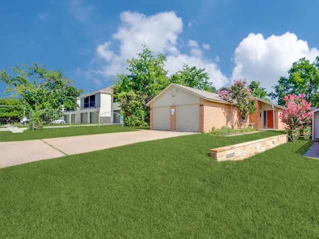 4817 Fletcher Avenue, Fort Worth, TX 76107