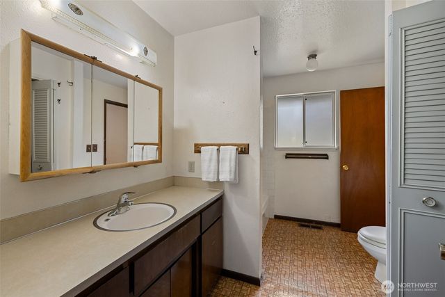 20025 166th Ave NE Avenue, Woodinville, WA 98072