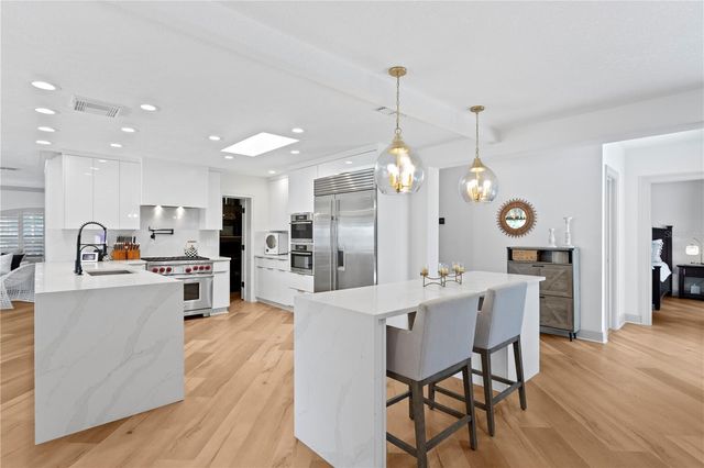 207 S COOLIDGE AVENUE, Tampa, FL 33609