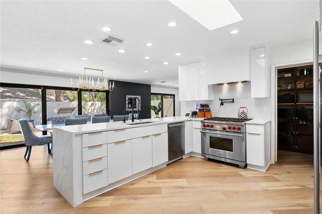 207 S COOLIDGE AVENUE, Tampa, FL 33609