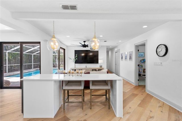 207 S COOLIDGE AVENUE, Tampa, FL 33609